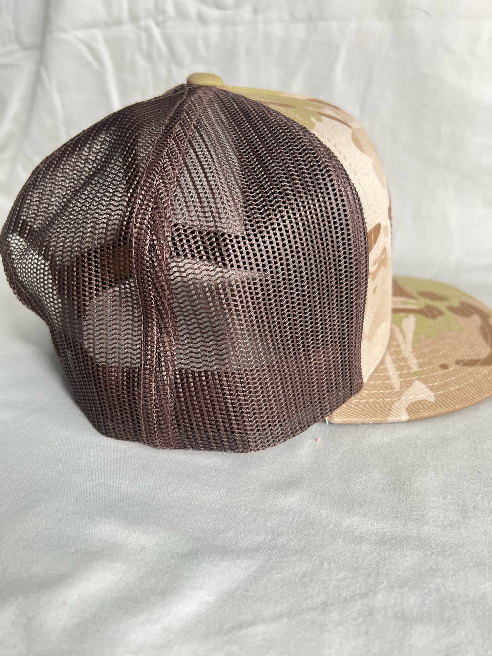 104 The Classic Vanator Waterfowl Camo Trucker Hat - Tan/Green/Brown - Picture 2 of 9